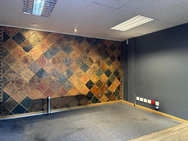 To Let Commercial Property for Rent in Mthata Eastern Cape